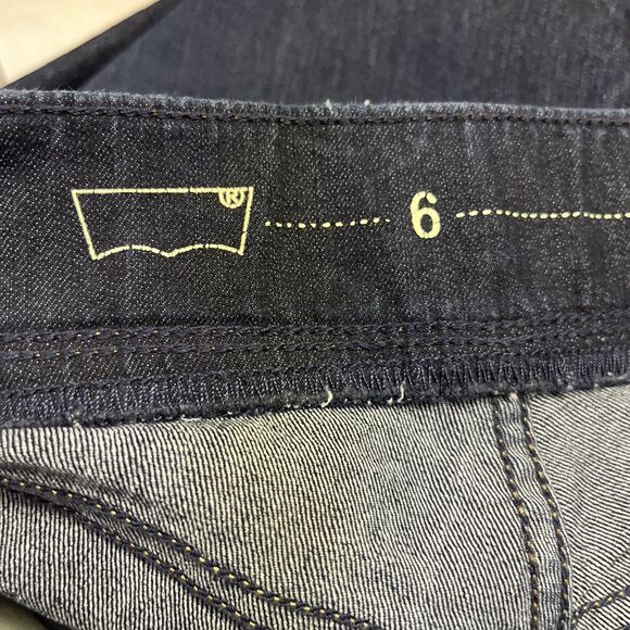 Levi’s Jeans Women’s Denim Leggings Pull On Size 6M Dark Wash Skinny Leg - Picture 6 of 8